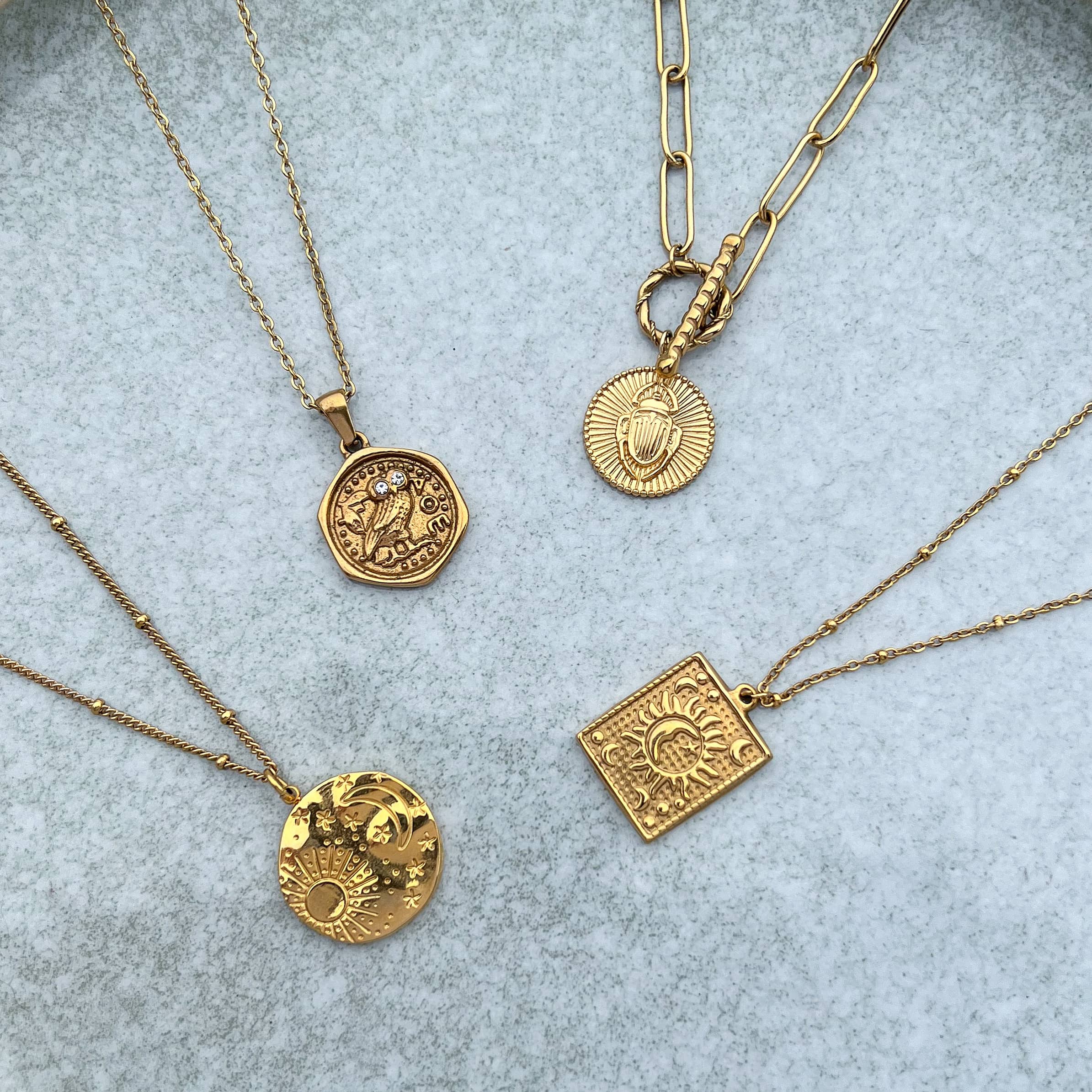 COLLARES