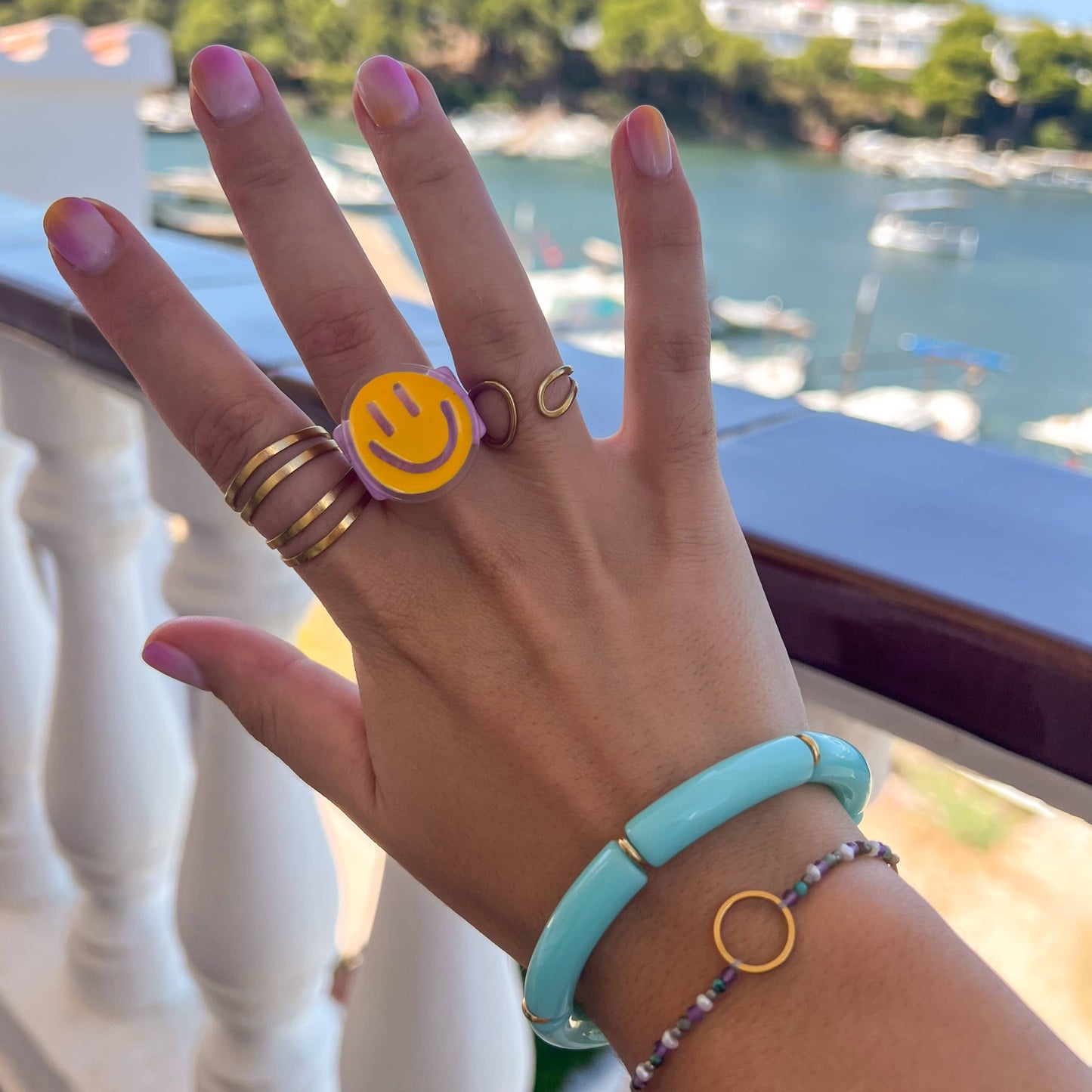 Lilac big smiley ring