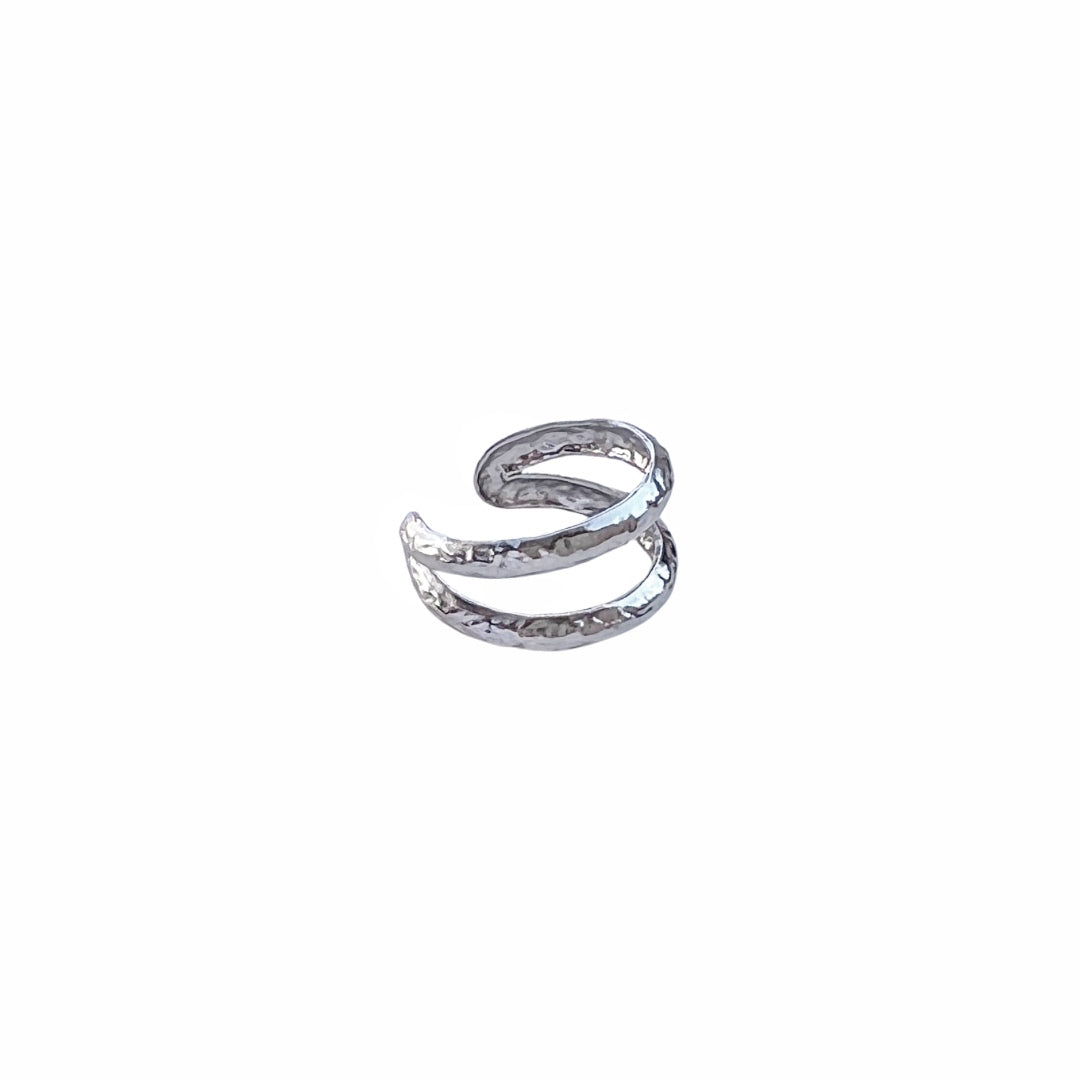 Sade silver ear cuff