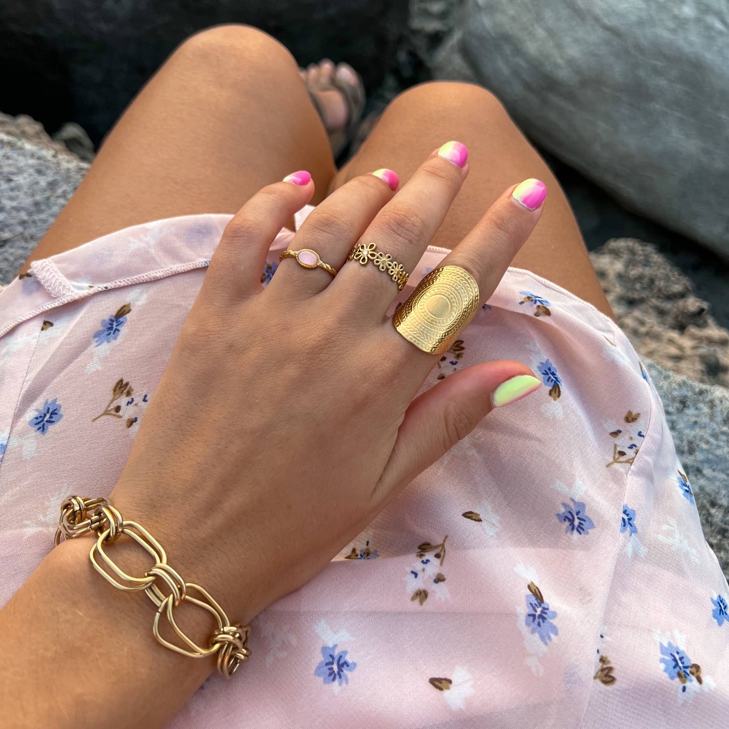 Adhaim ring