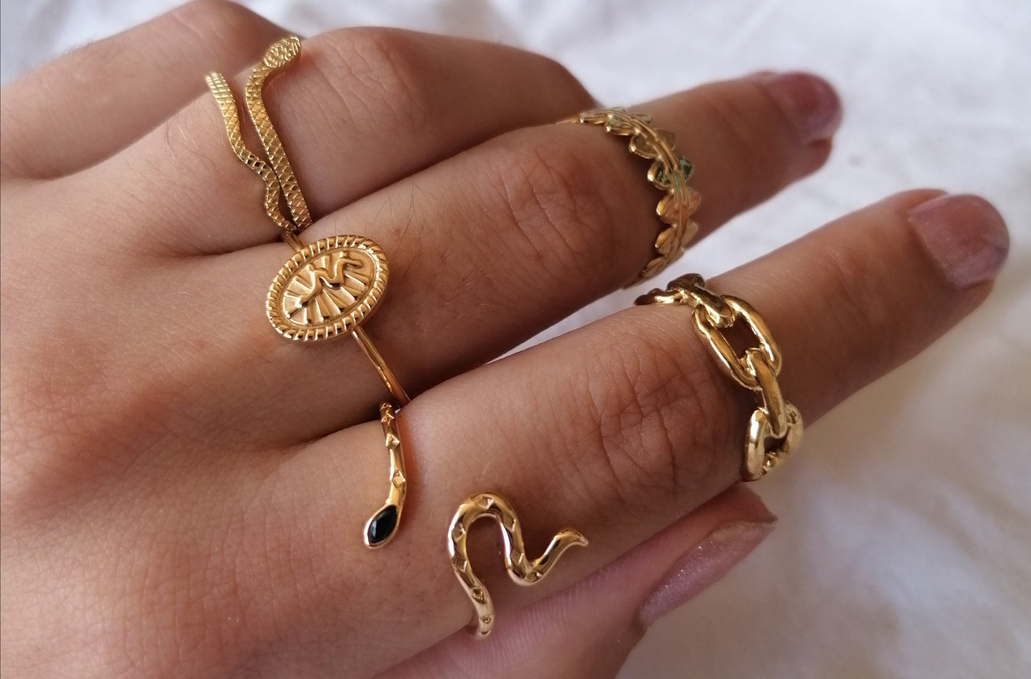 Nambua ring
