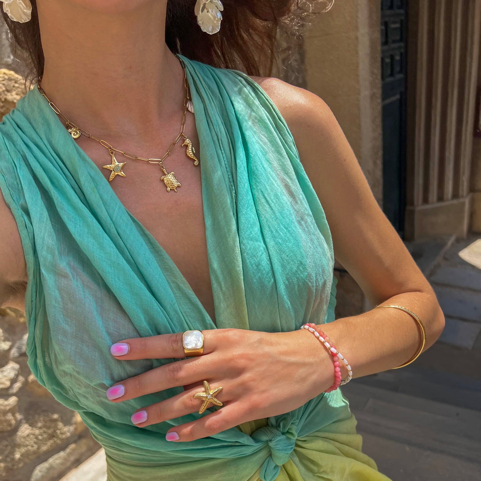 Collar Sand
