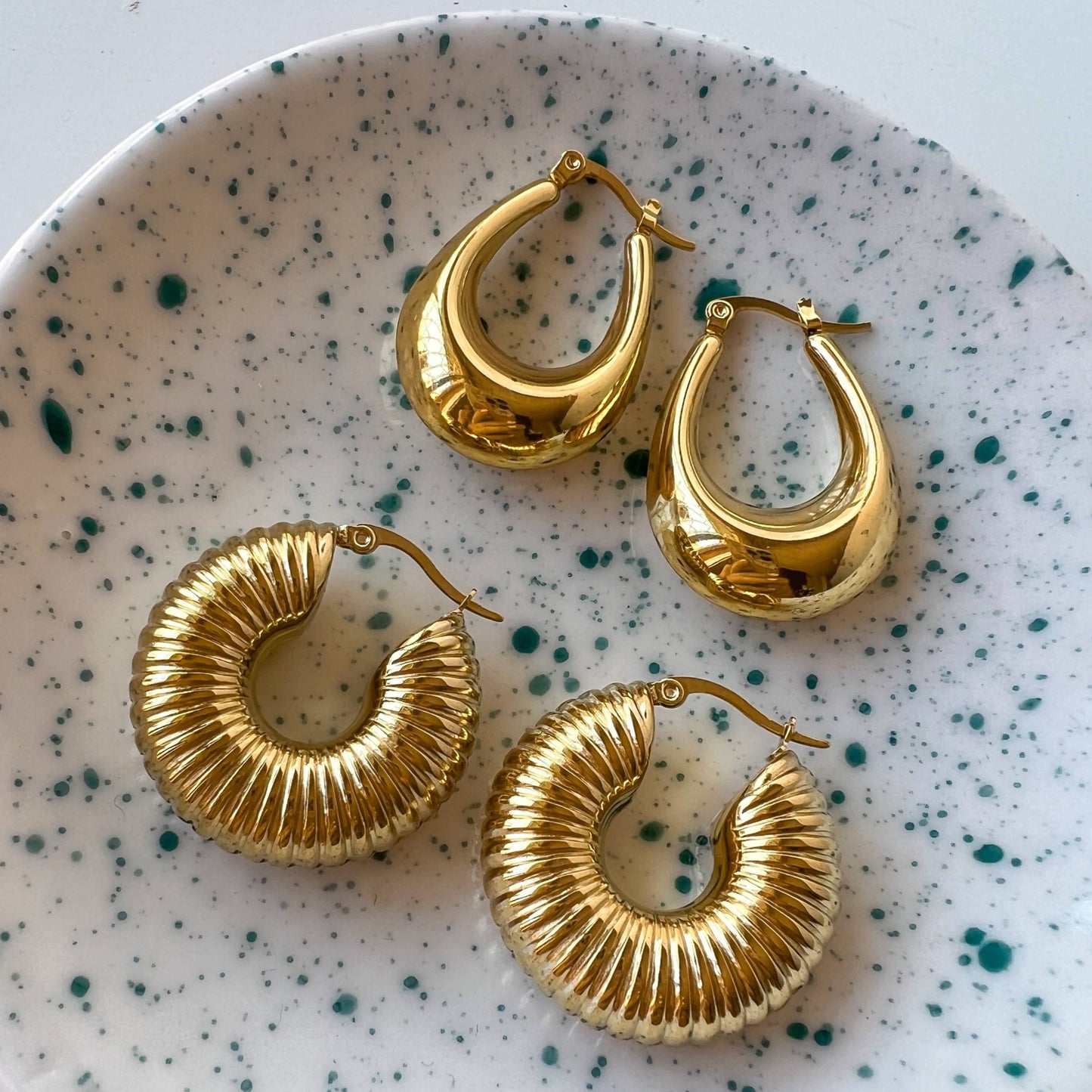 Fossil hoops